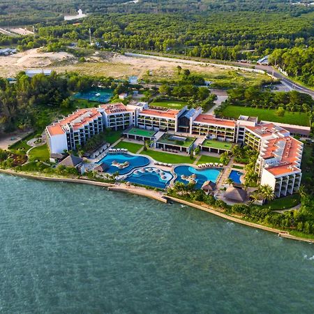 Vietsovpetro Ho Tram Beach Resort & Spa Bagian luar foto