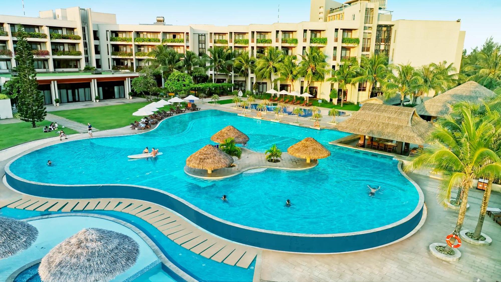 Vietsovpetro Ho Tram Beach Resort & Spa Bagian luar foto