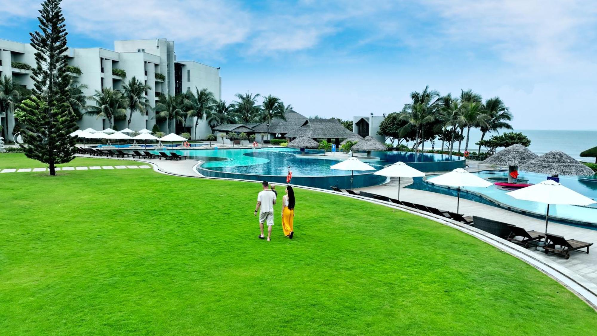 Vietsovpetro Ho Tram Beach Resort & Spa Bagian luar foto