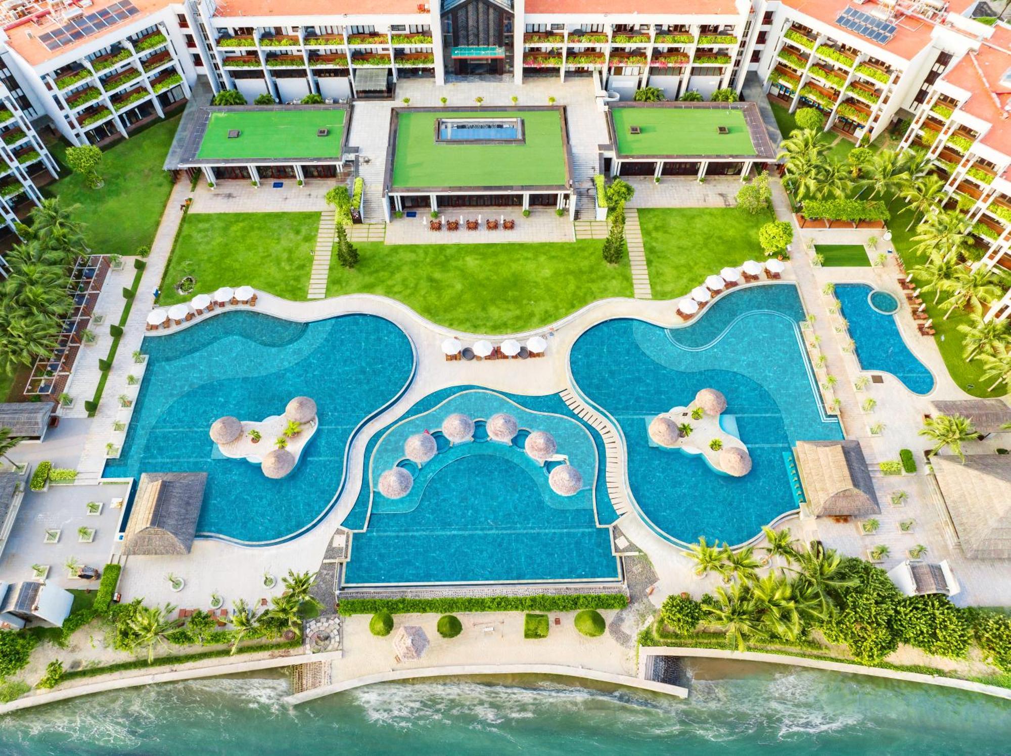 Vietsovpetro Ho Tram Beach Resort & Spa Bagian luar foto