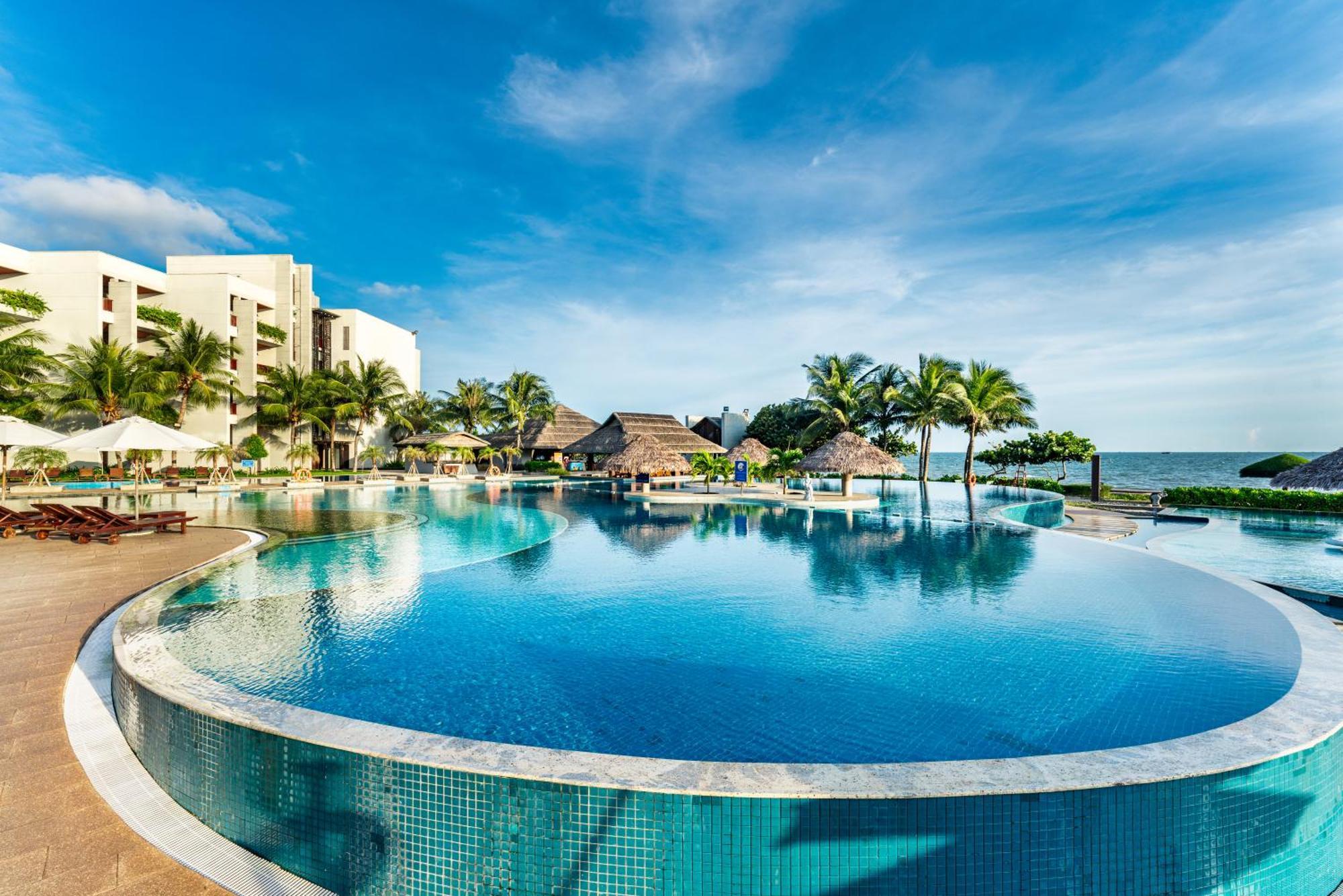 Vietsovpetro Ho Tram Beach Resort & Spa Bagian luar foto